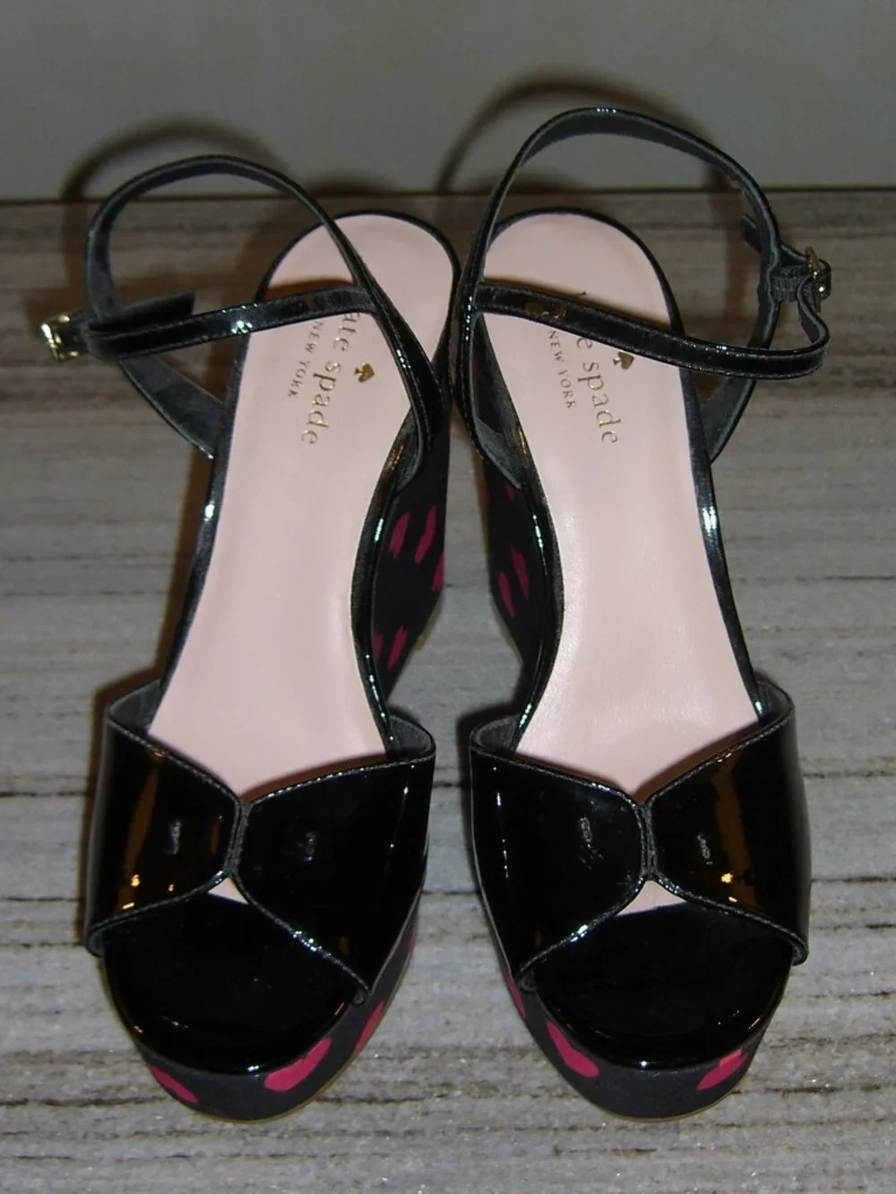 NEW KATE SPADE NEW YORK HEART WEDGE PLATFORM SHOES 7M